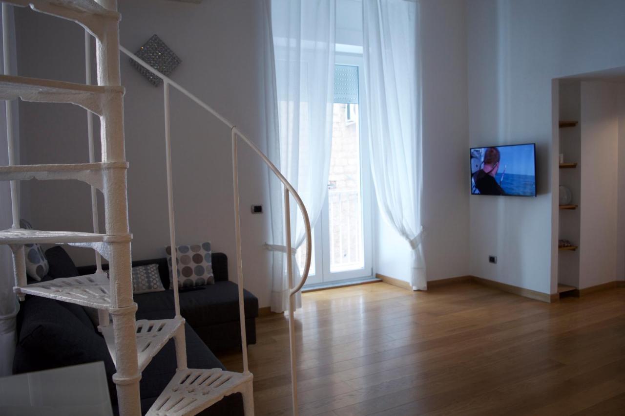 Crise Home Νάπολη Εξωτερικό φωτογραφία